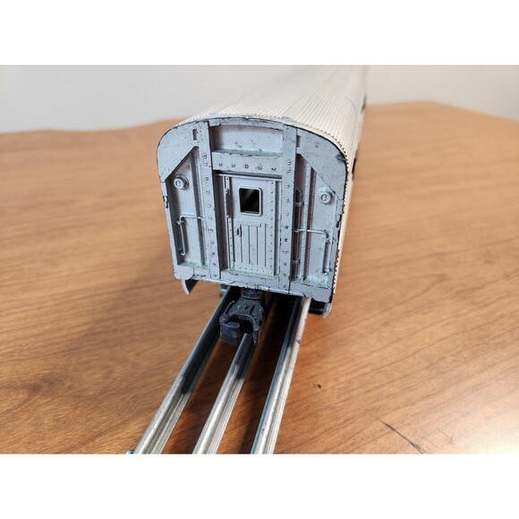 Vintage 1960 Lionel Lines Railway Express Agency #2530 Baggage Car - Picture 7 of 16